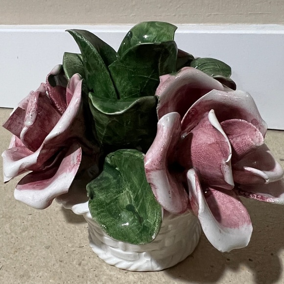 Vintage Lanzarin Handmade Italy Sculpted Roses Basket Candleholder Beautiful! - Picture 8 of 11